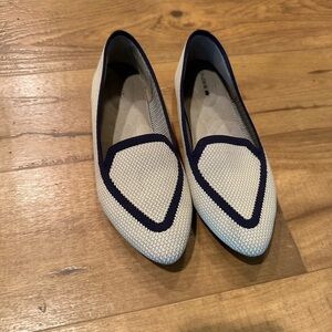 Birdies women’s size 6 flats